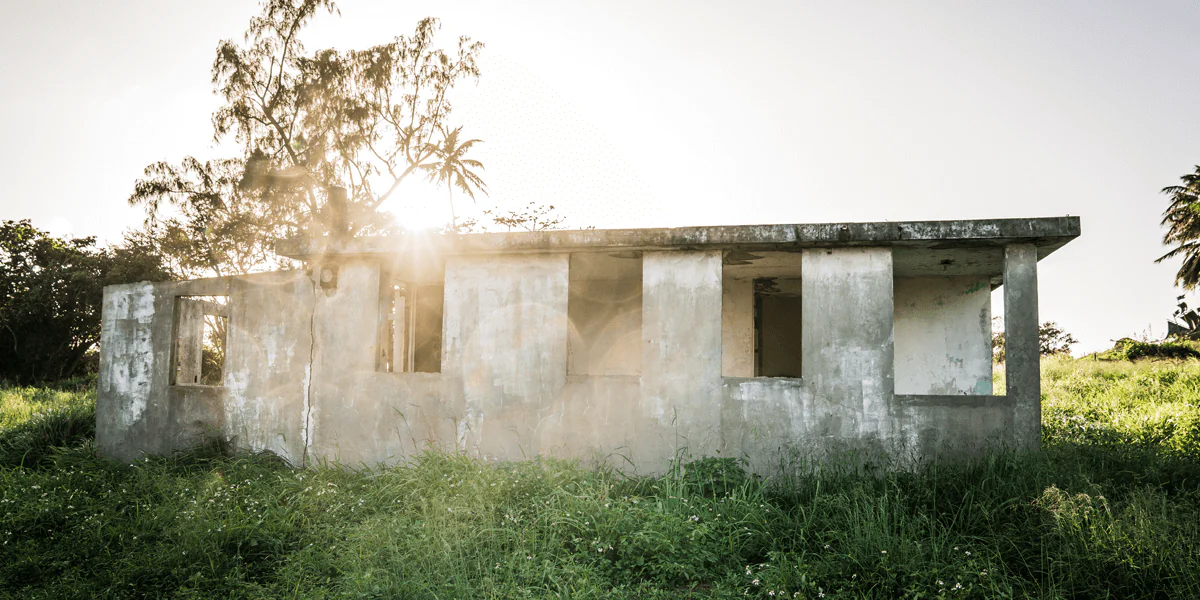 Banner de Casa destruida